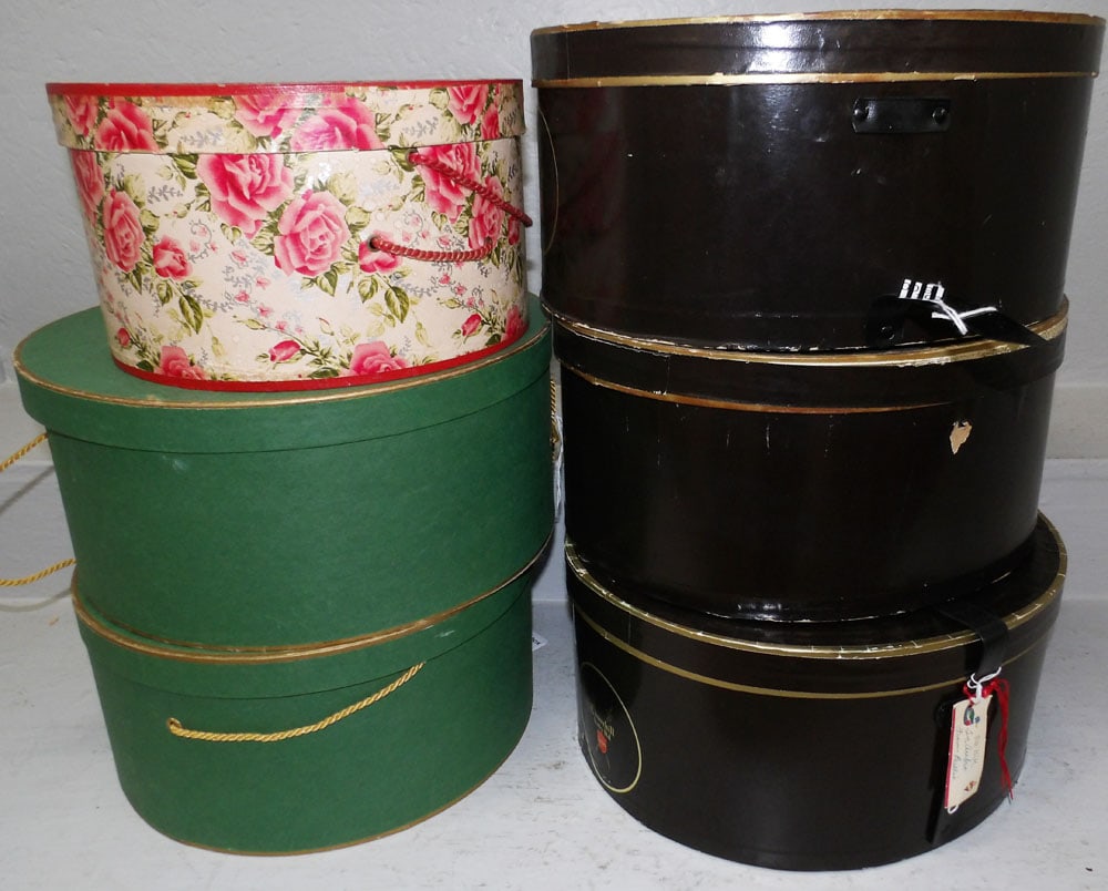 Lot of Vintage Hat Boxes (1 of 4)
