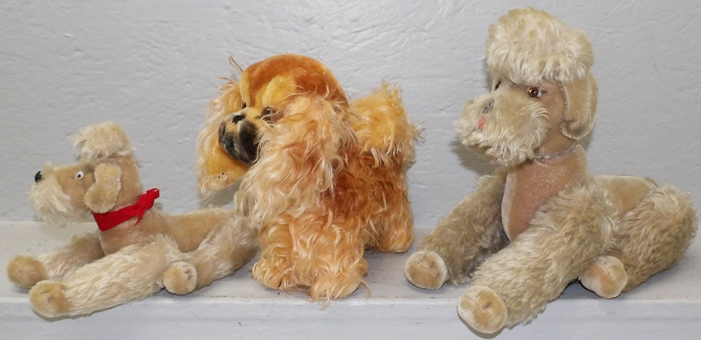 Three Vintage Steiff Mohair Jointed Dogs (1 of 4)