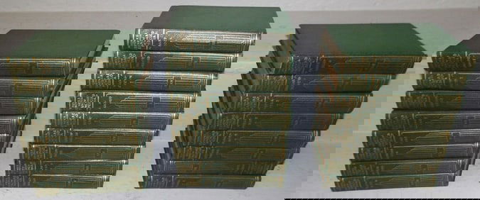 25 Volumes of New Standard Encyclopedia