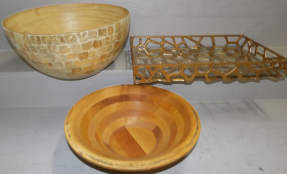 Wood Bowl, Bamboo Bowl with Shell Decoration, & Gallery Tray: Wood Bowl, Bamboo Bowl with Shell Decoration, & Gallery Tray . Up to 20 1/2" x 13" "ALL DESCRIPTIONS AND ANY CONDITION STATEMENT GIVEN BY LANGSTON AUCTION GALLERY ARE STRICTLY OPINIONS AND LANGSTON'S