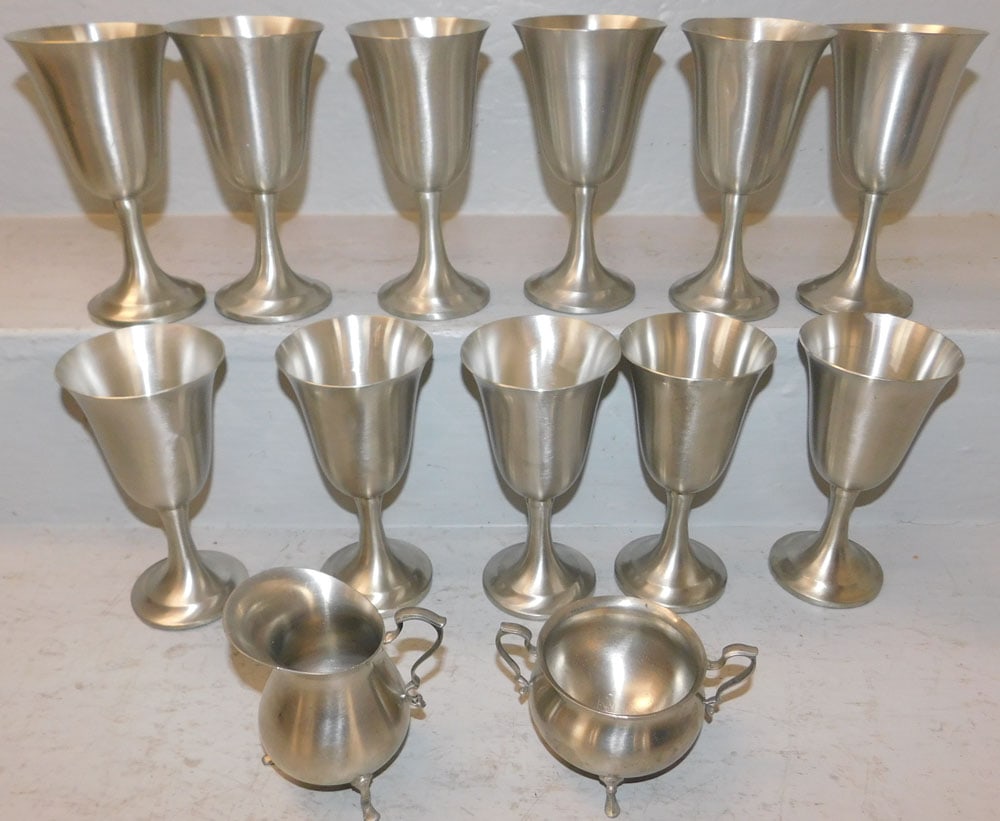 Lot of Pewter Goblets: Lot of Pewter Goblets. 6 1/2" H 3 1/4" Dia "ALL DESCRIPTIONS AND ANY CONDITION STATEMENT GIVEN BY LANGSTON AUCTION GALLERY ARE STRICTLY OPINIONS AND LANGSTON'S SHALL HAVE NO RESPONSIBILITY FOR ERRORS