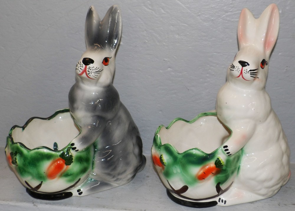 Pair of Vintage Paint Decorated Rabbit Form Carrot Pot Jardinieres (1 of 4)