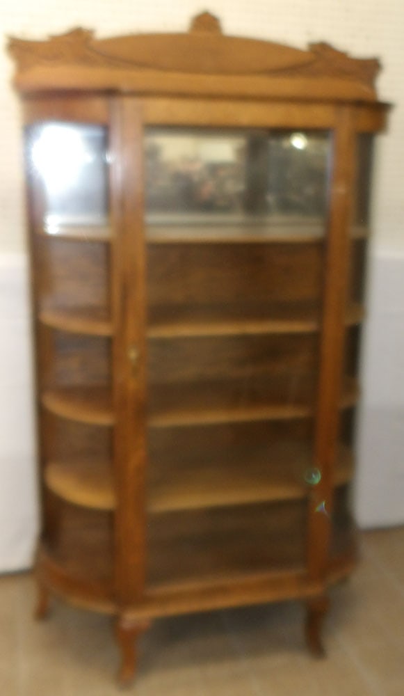 Antique Tiger Oak Bow Front China Cabinet, (Missing Glass Side Panel) (1 of 6)