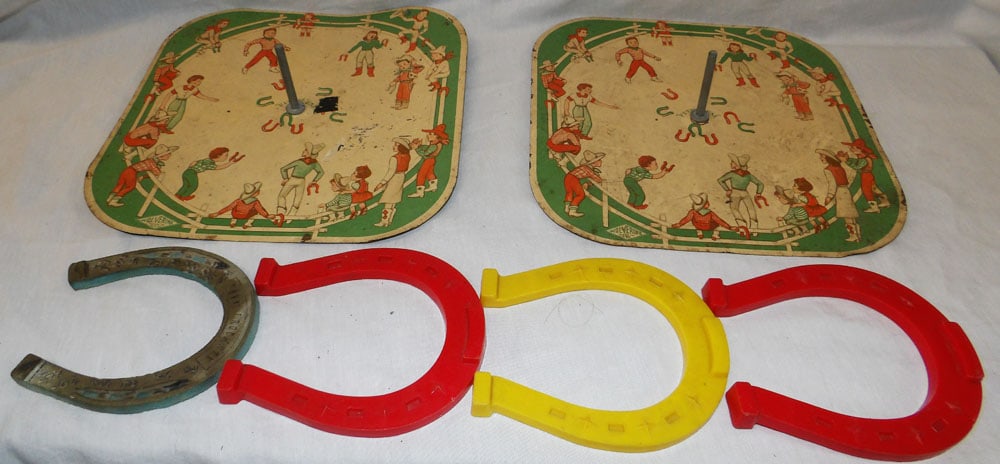 Vintage Wolverine Tin Litho Child's Horseshoe Game (1 of 6)
