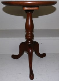 Mahogany Dish Top Whisky Stand