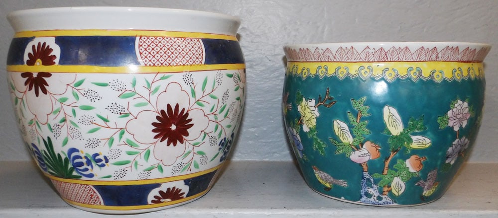 Two Oriental Porcelain Jardinieres: Two Oriental Porcelain Jardinieres . 8 1/4" H 11" Dia "ALL DESCRIPTIONS AND ANY CONDITION STATEMENT GIVEN BY LANGSTON AUCTION GALLERY ARE STRICTLY OPINIONS AND LANGSTON'S SHALL HAVE NO RESPONSIBILITY