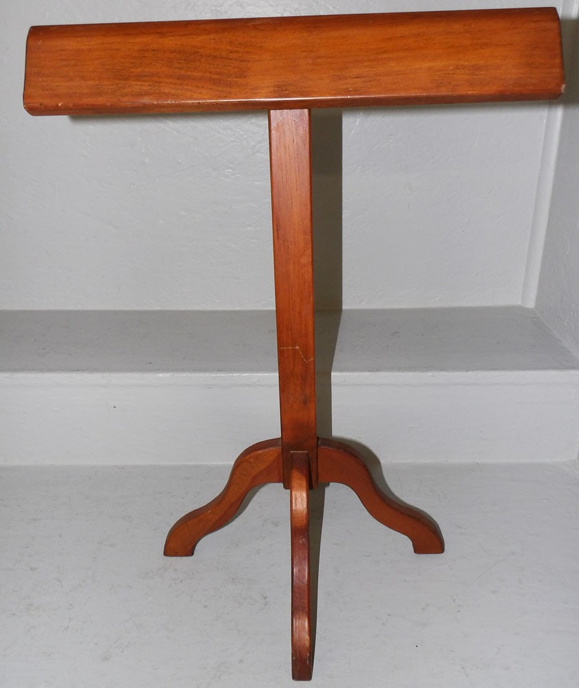 Pine Newspaper Stand (1 of 5)