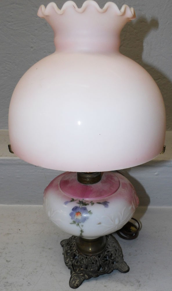 Painted Glass Lamp: Painted Glass Lamp. 18" H 10" Dia. "ALL DESCRIPTIONS AND ANY CONDITION STATEMENT GIVEN BY LANGSTON AUCTION GALLERY ARE STRICTLY OPINIONS AND LANGSTON'S SHALL HAVE NO RESPONSIBILITY FOR ERRORS OR OMISS