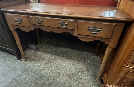 Pine Three Drawer Dressing Table