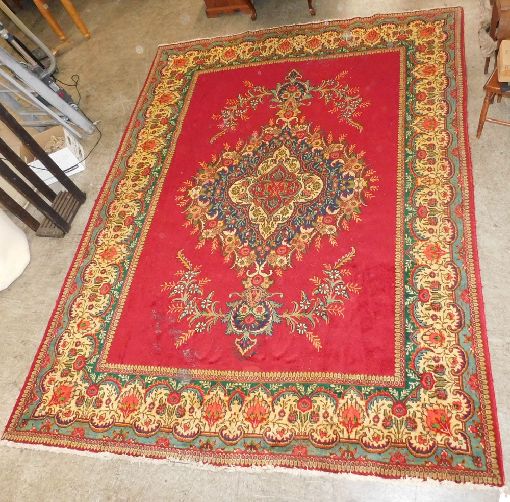 9' 0" X 12' 6" Hand Made Oriental Rug: 9' 0" X 12' 6" Hand Made Oriental Rug. "ALL DESCRIPTIONS AND ANY CONDITION STATEMENT GIVEN BY LANGSTON AUCTION GALLERY ARE STRICTLY OPINIONS AND LANGSTON'S SHALL HAVE NO RESPONSIBILITY FOR ERRORS OR O