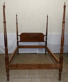 Mahogany Full Size Four Poster Bed With Rails