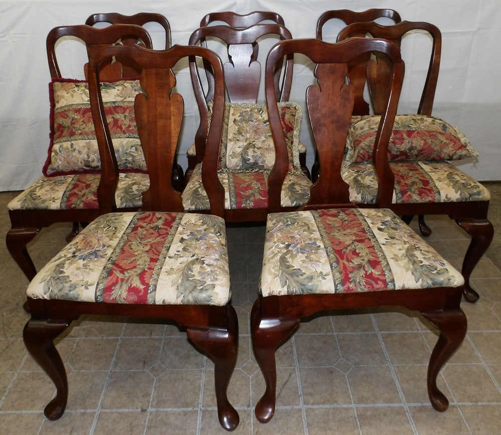 Set of Eight Cherry Queen Anne Style Dining Chairs (1 of 13)