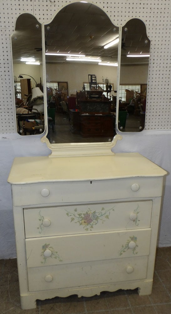 Painted Dresser with Mirror by Lexington: Painted Dresser with Mirror by Lexington . 76 1/2" H 38" W 20" D "ALL DESCRIPTIONS AND ANY CONDITION STATEMENT GIVEN BY LANGSTON AUCTION GALLERY ARE STRICTLY OPINIONS AND LANGSTON'S SHALL HAVE NO RESP
