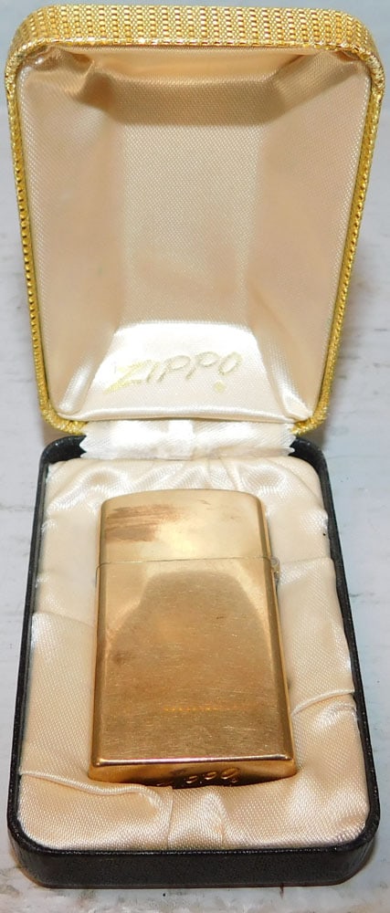 Vintage Zippo Lighter in Original Case: Vintage Zippo Lighter in Original Case. 2" X3" "ALL DESCRIPTIONS AND ANY CONDITION STATEMENT GIVEN BY LANGSTON AUCTION GALLERY ARE STRICTLY OPINIONS AND LANGSTON'S SHALL HAVE NO RESPONSIBILITY FOR ERR