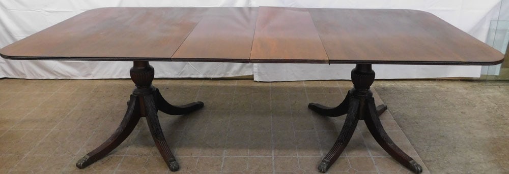 Mahogany Two Pedestal Dining Table With Two Leaves (1 of 5)