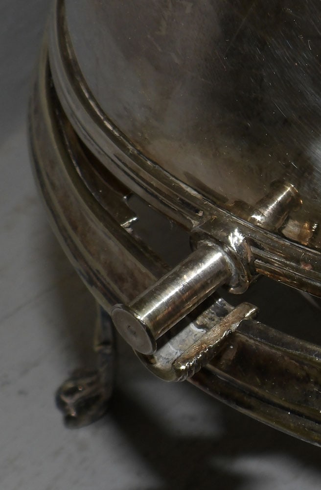 Silverplated Bun Warmer - 7