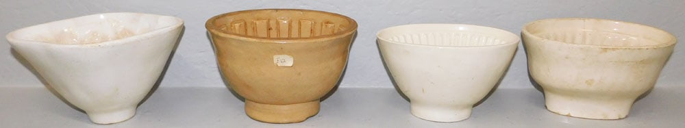 Four Antique Porcelain Jelly Molds, One by Wedgwood (1 of 6)