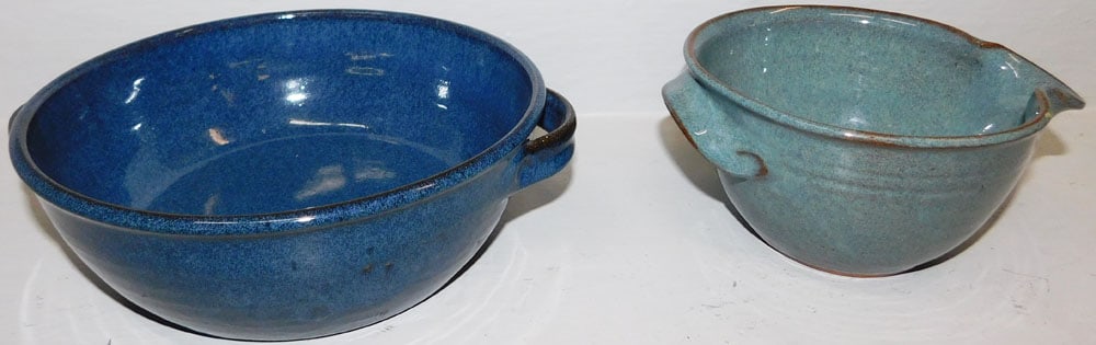 Two Jugtown Pottery Bowls (1 of 6)