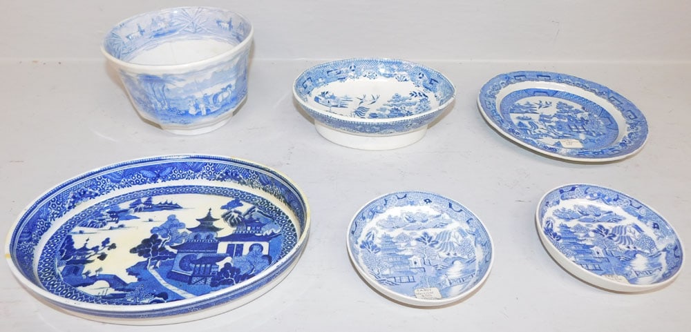 Lot of Blue Transfer Porcelain Items (1 of 4)