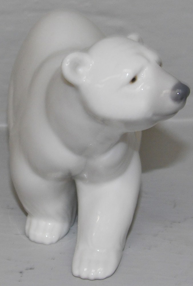 Lladro Polar Bear - 2