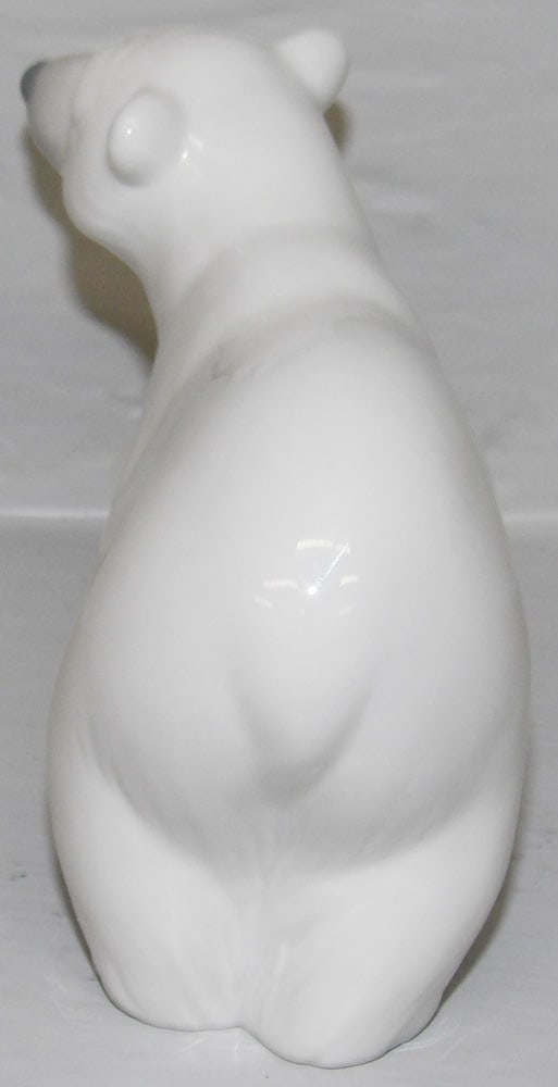 Lladro Polar Bear - 4
