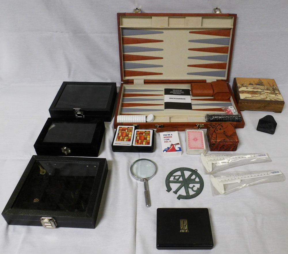 Lot Desk Items (1 of 6)