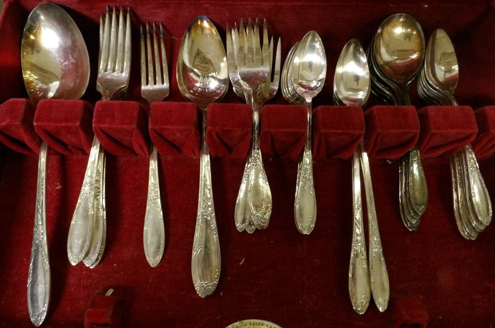 Lot Silver Plate Flatware In Walnut Box - 2