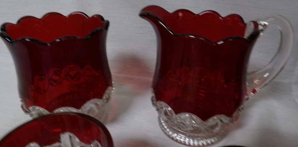 Lot Colored Glass Items - 4