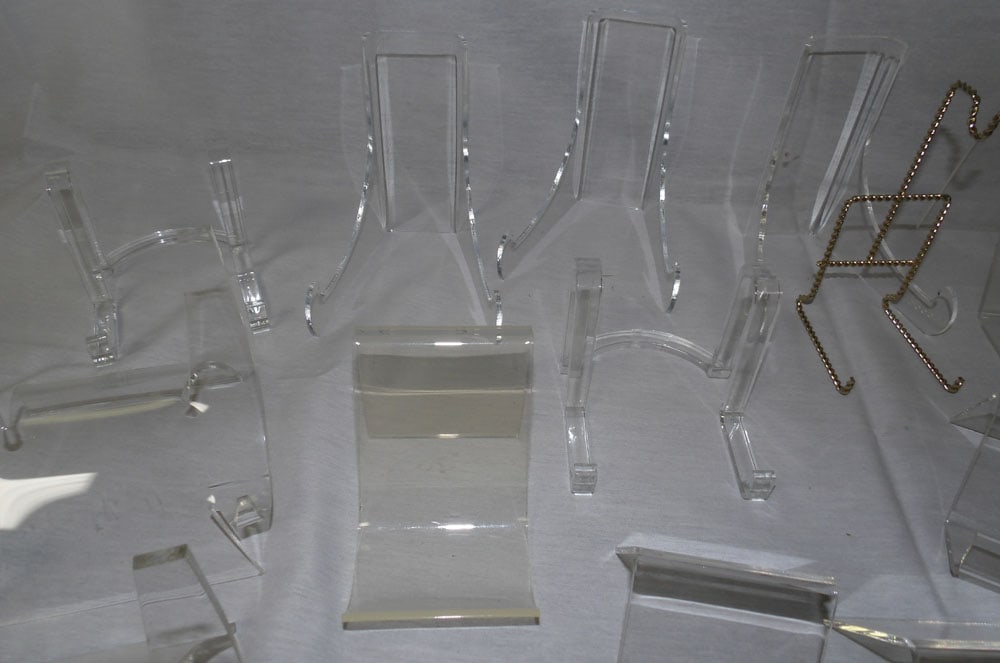 Lot Acrylic Stands - 2