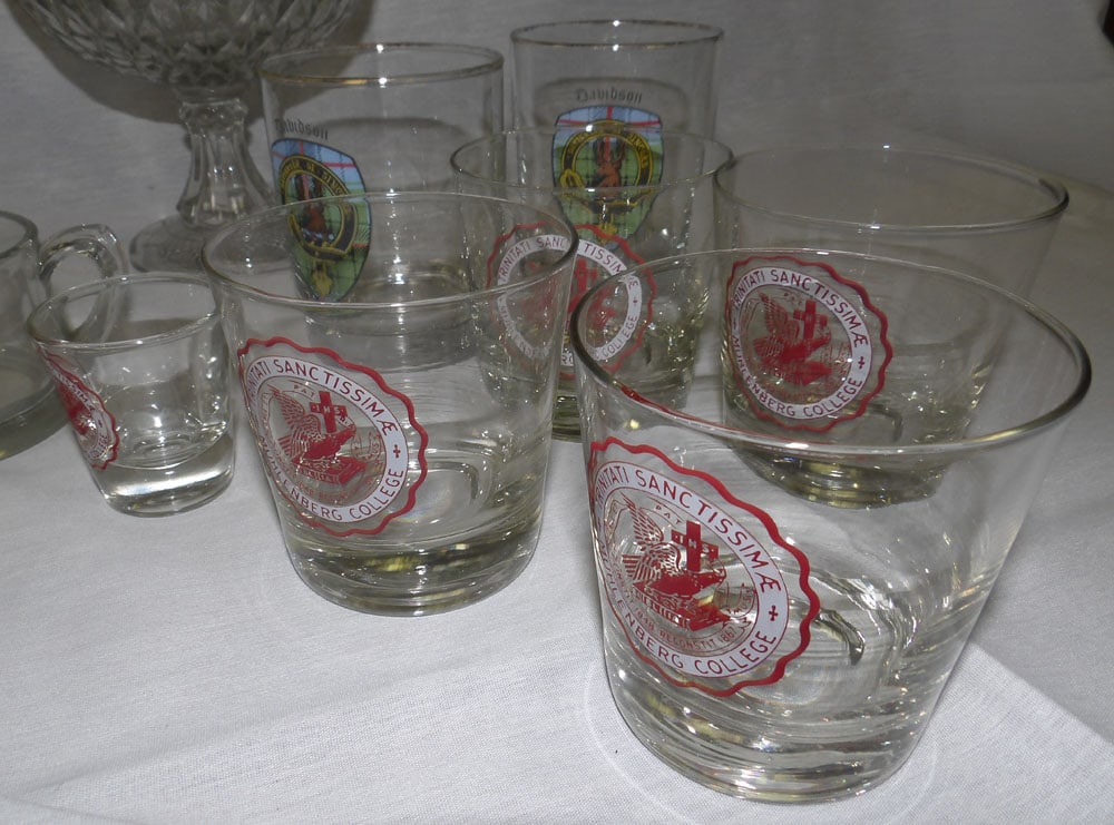 Lot Glass Items - 2