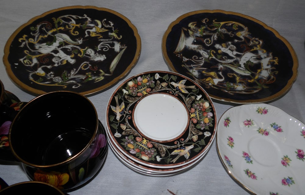 Lot Porcelain Items - 2