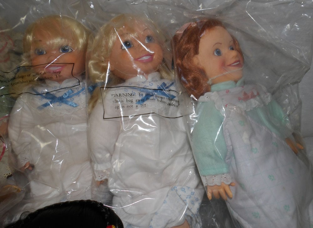 Lot Dolls - 3