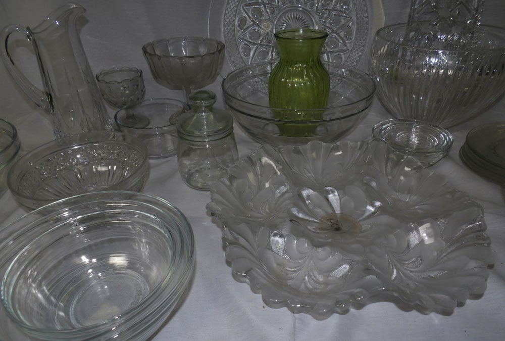 Lot Glass Items - 4