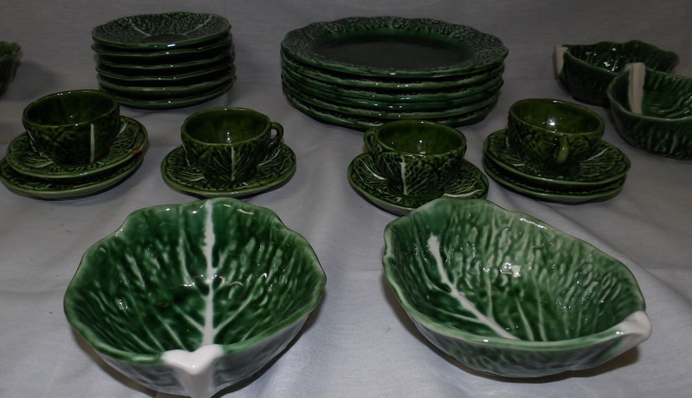 Lot Cabbage Leaf Dishes - 5