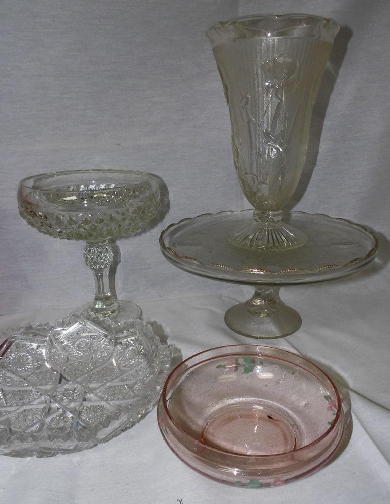 Lot Glass Items - 4