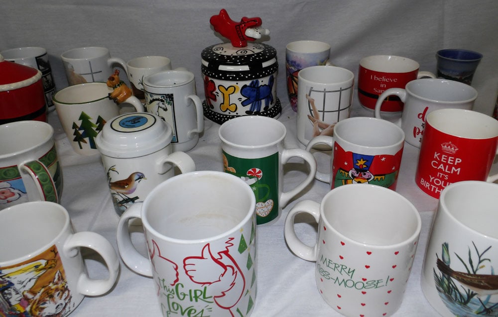 Lot Porcelain Items - 3