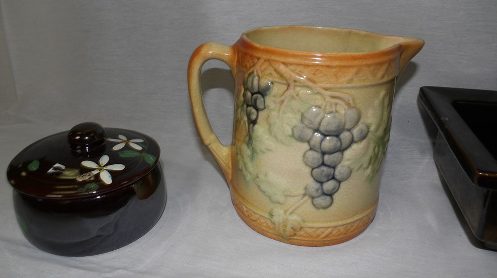 Lot Pottery Items - 3