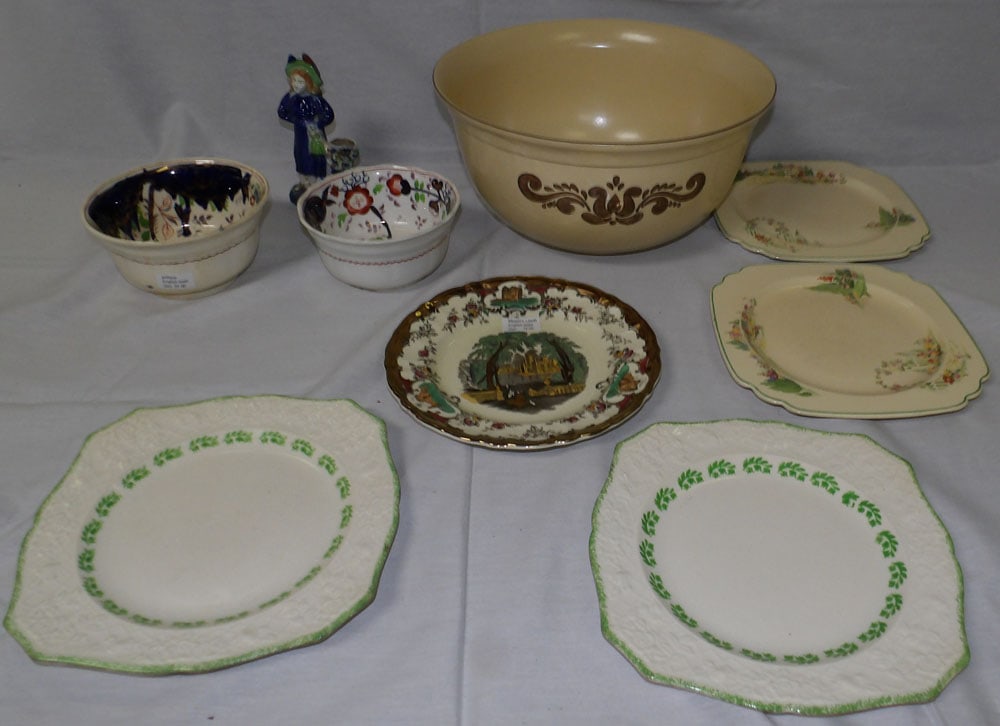 Lot Antique Porcelain Items (1 of 6)