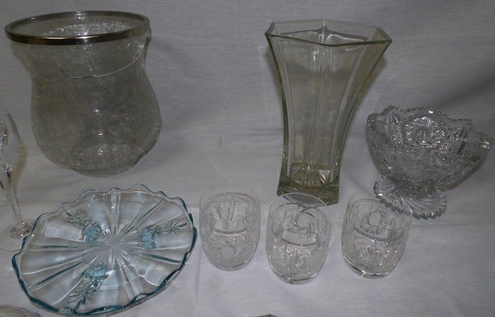 Lot Glass Items - 5