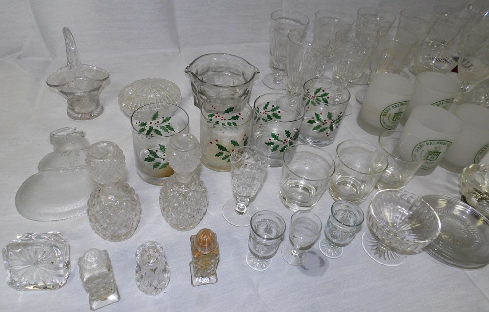 Lot Glass Items - 2