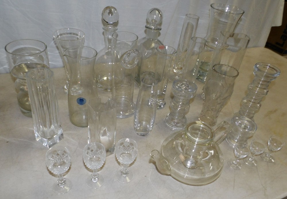 Lot Glass Items - 2