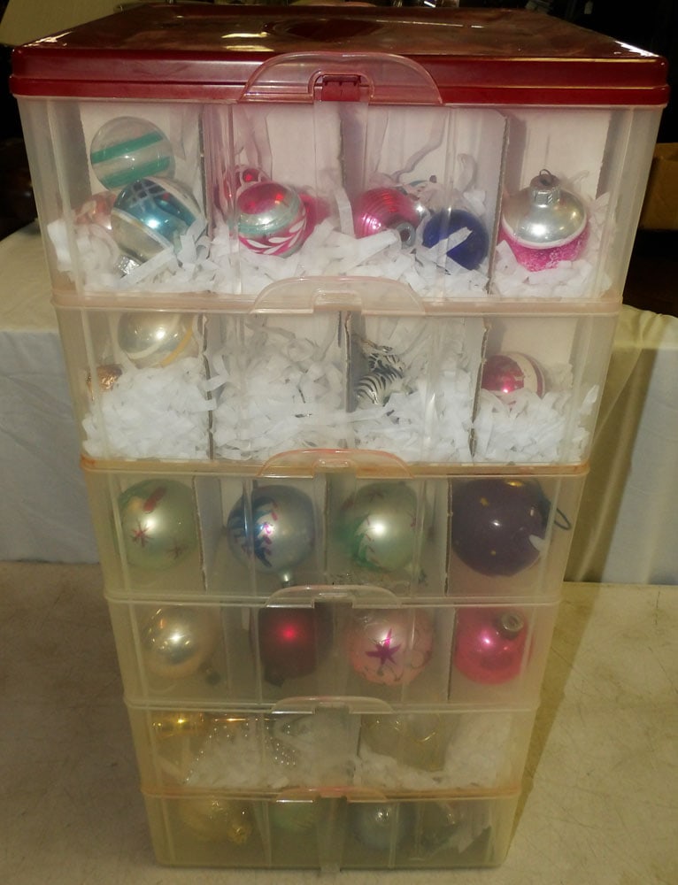 Lot Christmas Items In Organizer: Lot Christmas Items In Organizer. Up to 26 1/2" H 12" W 12 1/2" D "ALL DESCRIPTIONS AND ANY CONDITION STATEMENT GIVEN BY LANGSTON AUCTION GALLERY ARE STRICTLY OPINIONS AND LANGSTON'S SHALL HAVE NO