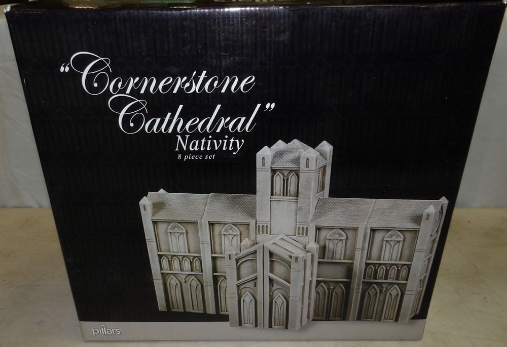 Lot Christmas Nativity Scene: Lot Christmas Nativity Scene . Up to 14 1/2" H 16" W 4 1/2" d "ALL DESCRIPTIONS AND ANY CONDITION STATEMENT GIVEN BY LANGSTON AUCTION GALLERY ARE STRICTLY OPINIONS AND LANGSTON'S SHALL HAVE NO