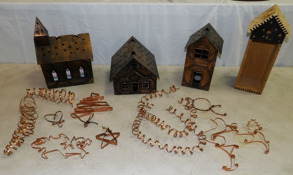 Lot of Metal Candleholders & Wooden Bird House (1 of 3)