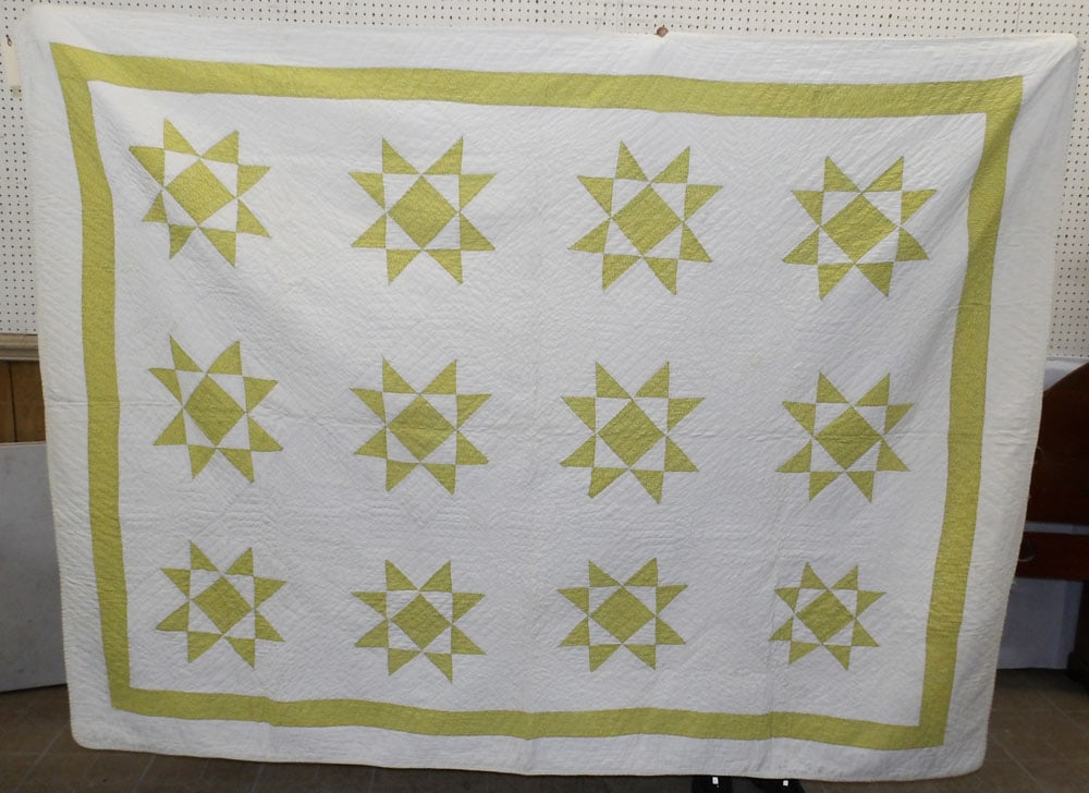 Handmade Quilt (1 of 7)