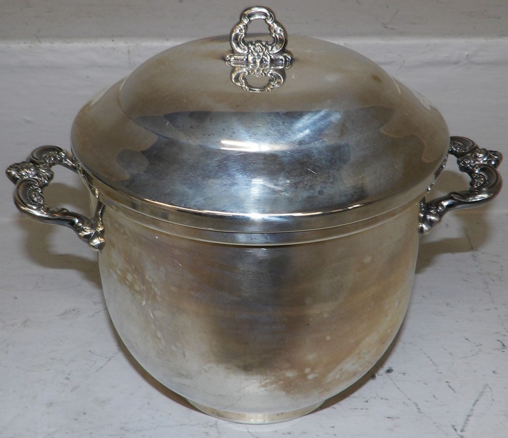 Silver Plate Ice Bucket (1 of 5)