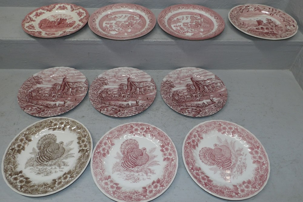 Lot Porcelain Plates (1 of 9)