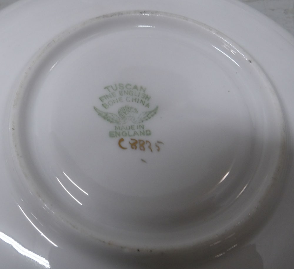 Lot Porcelain Items - 6