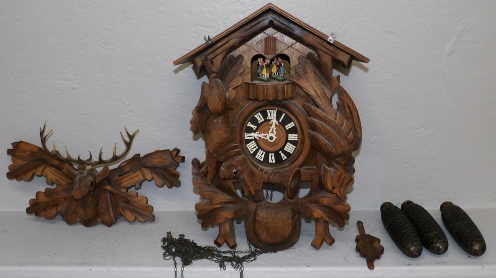 Wood Carved Cuckoo Clock (1 of 6)