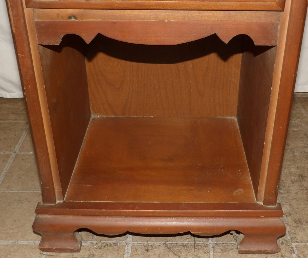 Maple One Drawer Night Stand - 5